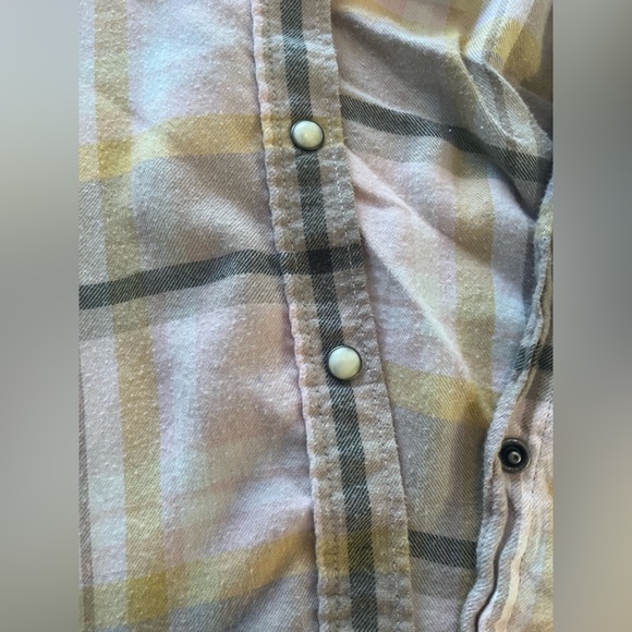 American eagle button up - Picture 4 of 5